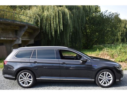 Volkswagen Passat Variant 218PK DSG HYBRID GTE BUSINESS TREKHAAK/IQ-LIGHT/VIRTUAL/LEDER ActivLease financial lease