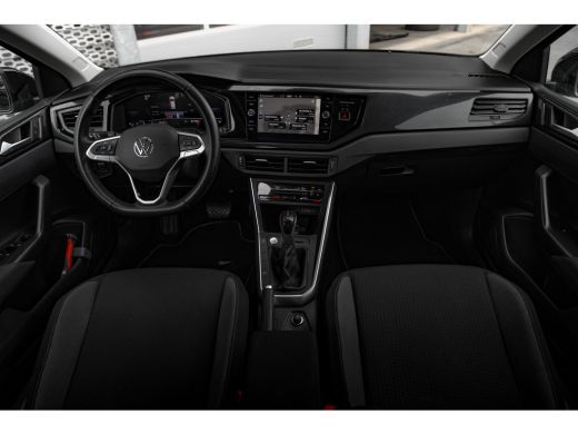 Volkswagen Polo 1.0 TSI 95pk Life Edition | Keyless | Navigatie | Climate Control | Achteruitrijcamera ActivLease financial lease