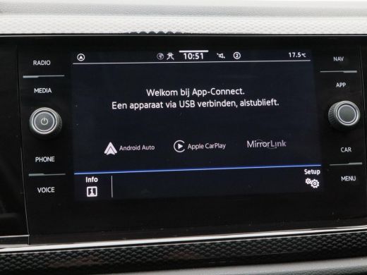 Volkswagen Polo 1.0 TSi Life | Adaptive Cruise | Navigatie | CarPlay | Parkeersensoren | 42.081 Km!! ActivLease financial lease