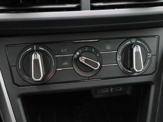 Volkswagen Polo 1.0 TSi Life | Adaptive Cruise | Navigatie | CarPlay | Parkeersensoren | 42.081 Km!! ActivLease financial lease