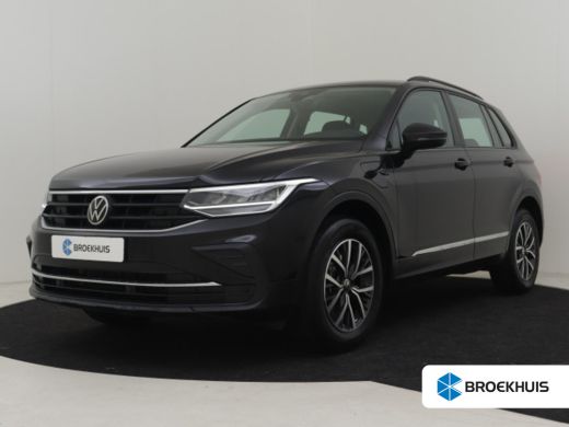 Volkswagen Tiguan 1.4 TSI eHybrid Life 245pk | 245pk | Head up display | Navigatie | Adaptief cruise control | Led ...