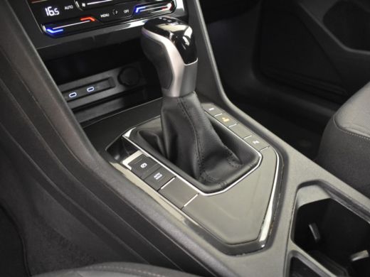 Volkswagen Tiguan 1.4 TSI eHybrid Life 245pk | 245pk | Head up display | Navigatie | Adaptief cruise control | Led ... ActivLease financial lease