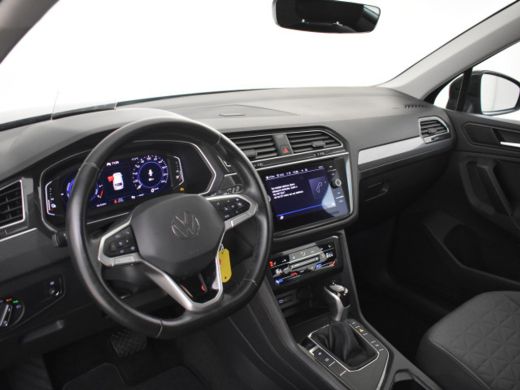 Volkswagen Tiguan 1.4 TSI eHybrid Life 245pk | 245pk | Head up display | Navigatie | Adaptief cruise control | Led ... ActivLease financial lease