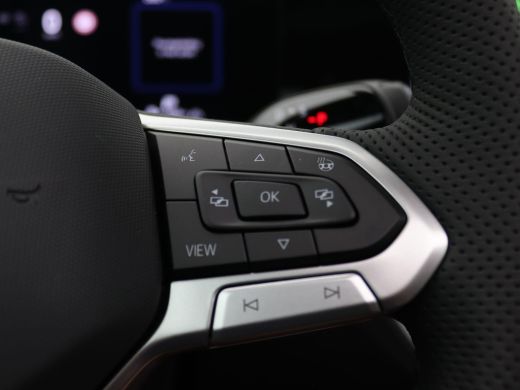 Volkswagen Tiguan 1.5 eHybrid R-Line Edition 272PK DSG Pano-Schuifdak, Trekhaak, 360gr. camera, Adaptieve Cruise Co... ActivLease financial lease