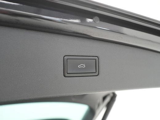 Volkswagen Tiguan 1.5 TSI ACT 150pk DSG Highline R-Line Panorama Camera Trekhaak Keyless Carplay 173 ActivLease financial lease