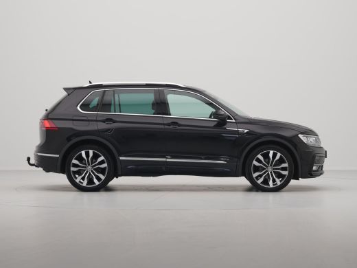 Volkswagen Tiguan 1.5 TSI ACT 150pk DSG Highline R-Line Panorama Camera Trekhaak Keyless Carplay 173 ActivLease financial lease