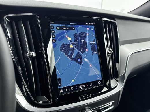 Volvo  V60 T6 Recharge Plus Dark | 18" | Sportstoelen | Harman Kardon | Trekhaak | Elektr. verst. stoelen | ... ActivLease financial lease