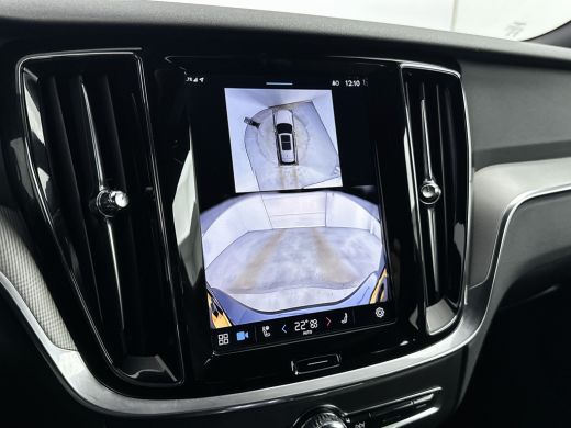Volvo  V60 T6 Recharge Plus Dark | 18" | Sportstoelen | Harman Kardon | Trekhaak | Elektr. verst. stoelen | ... ActivLease financial lease
