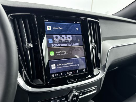 Volvo  V60 T6 Recharge Plus Dark | 18" | Sportstoelen | Harman Kardon | Trekhaak | Elektr. verst. stoelen | ... ActivLease financial lease