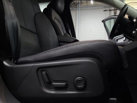 Volvo  XC40 1.5 T5 Recharge Inscription | Camera | Adaptive Cruise | BLIS | elekt. stoelen | Leder | Keyless ActivLease financial lease