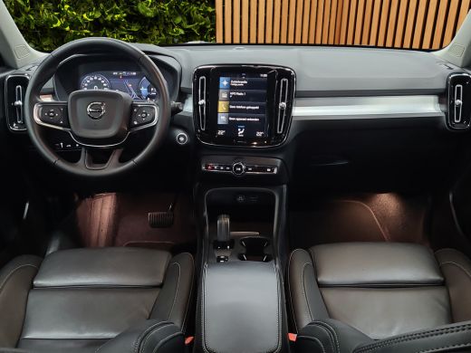 Volvo  XC40 1.5 T5 Recharge Inscription | Camera | Adaptive Cruise | BLIS | elekt. stoelen | Leder | Keyless ActivLease financial lease