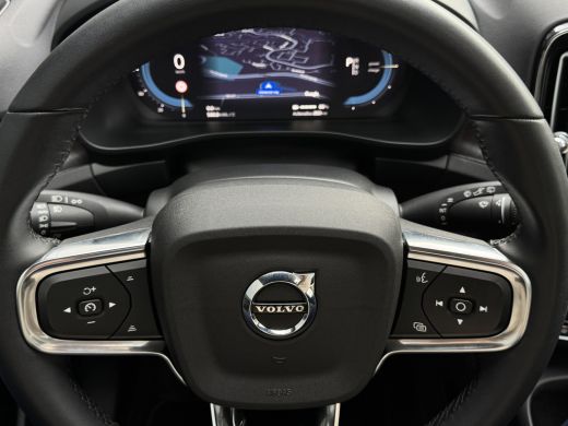 Volvo  XC40 Recharge Ultimate 70 kWh | Audio installatie premium | Cruise control adaptief met Stop&Go en stu... ActivLease financial lease