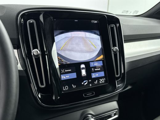Volvo  XC40 T4 Recharge Plus Bright | 18" | Elektrisch verstelbare stoelen | Trekhaak | Harman Kardon | Adapt... ActivLease financial lease