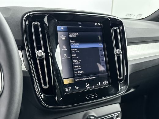 Volvo  XC40 T4 Recharge Plus Bright | 18" | Elektrisch verstelbare stoelen | Trekhaak | Harman Kardon | Adapt... ActivLease financial lease