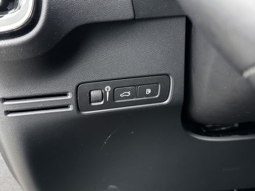 Volvo  XC40 T4 Recharge Plus Bright | 18" | Elektrisch verstelbare stoelen | Trekhaak | Harman Kardon | Adapt... ActivLease financial lease