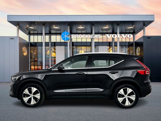 Volvo  XC40 T4 Recharge Plus Bright | 18" | Elektrisch verstelbare stoelen | Trekhaak | Harman Kardon | Adapt... ActivLease financial lease