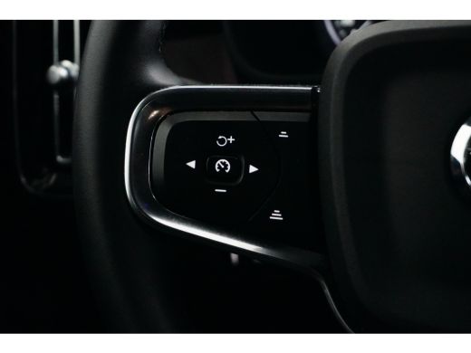 Volvo  XC40 T5 Plus Dark Recharge Plug-In Hybrid 2WD | Trekhaak | PDC V+A en Camera | BLIS | Adaptive cruisco... ActivLease financial lease