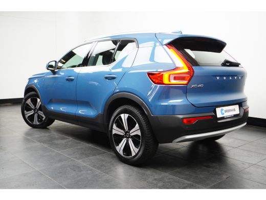 Volvo  XC40 T5 Plus Dark Recharge Plug-In Hybrid 2WD | Trekhaak | PDC V+A en Camera | BLIS | Adaptive cruisco... ActivLease financial lease