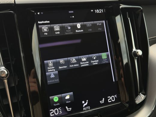 Volvo  XC60 2.0 T8 AWD Polestar Engineered | Trekhaak | HUD | Bowers & Wilkins | 360 | Full-LED | Achterbank ... ActivLease financial lease