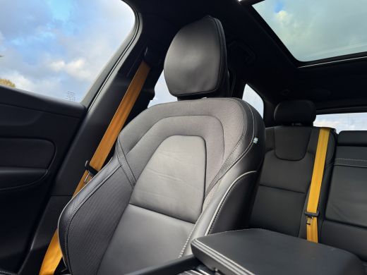 Volvo  XC60 2.0 T8 AWD Polestar Engineered | Trekhaak | HUD | Bowers & Wilkins | 360 | Full-LED | Achterbank ... ActivLease financial lease