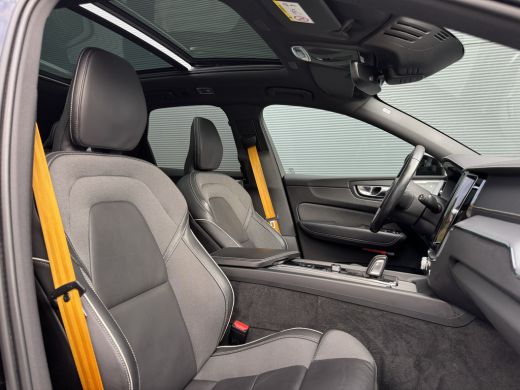 Volvo  XC60 2.0 T8 AWD Polestar Engineered | Trekhaak | HUD | Bowers & Wilkins | 360 | Full-LED | Achterbank ... ActivLease financial lease