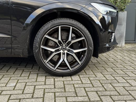 Volvo  XC60 2.0 T8 AWD Polestar Engineered | Trekhaak | HUD | Bowers & Wilkins | 360 | Full-LED | Achterbank ... ActivLease financial lease