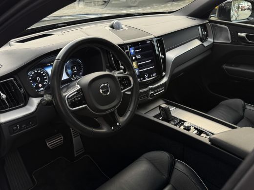 Volvo  XC60 2.0 T8 AWD Polestar Engineered | Trekhaak | HUD | Bowers & Wilkins | 360 | Full-LED | Achterbank ... ActivLease financial lease