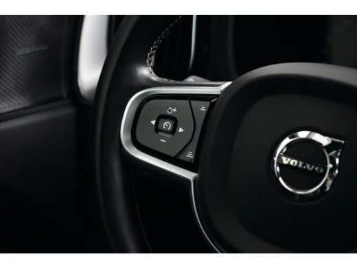 Volvo  XC60 Recharge T8 AWD R-Design | Apple Carplay/Android Auto | Audio installatie premium | Cruise contro... ActivLease financial lease