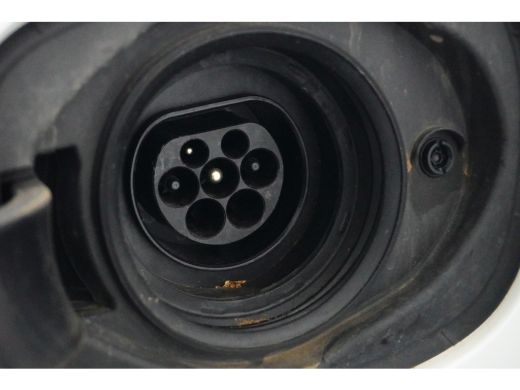 Volvo  XC60 Recharge T8 AWD R-Design | Apple Carplay/Android Auto | Audio installatie premium | Cruise contro... ActivLease financial lease