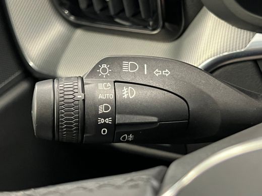 Volvo  XC60 T6 Plug-in hybrid AWD Plus Dark | Achteruitrijcamera | Apple Carplay/Android Auto | Cruise contro... ActivLease financial lease