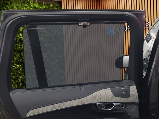 Volvo  XC90 2.0 T8 Plug-in Hybrid Ultimate Dark | Full Option! | Luchtvering | Trekhaak | Bowers&Wilkins | Ma... ActivLease financial lease