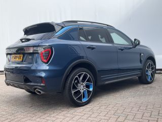 Lynk & Co 01 1.5 262pk Plug-in Zwarte hemel 360° Carplay Hybride PHEV