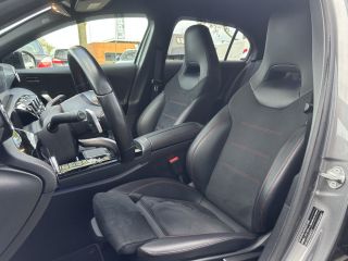 Mercedes-Benz A-Klasse 180 Business Solution AMG | Sfeerverlichting | Automaat | Stoelverwarming | Dodehoek Detector