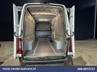 Mercedes-Benz Sprinter 315 CDI 150pk L3H2 Euro6 Airco | Camera | Navigatie | Chauffeursstoel 270 Graden achterdeuren, Cr...