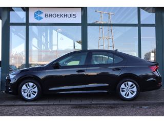 Skoda Octavia 110PK 1.0 e-TSI Business Edition | Cruise control | Keyless entry | Parkeersensor achter