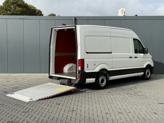 Volkswagen Crafter 35 2.0 TDI HIGHLINE+ / L3H3 / 750 KG DHOLLANDIA HYDR. LAADKLEP / AIRCO / CRUISE / NAVI / CAMERA /...