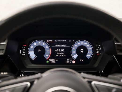 Audi A3 Sportback 30 TFSI S-Line Sport Automaat (2X S-LINE, APPLE CARPLAY, GROOT NAVI, LEDER, ADAPTIVE CR... ActivLease financial lease