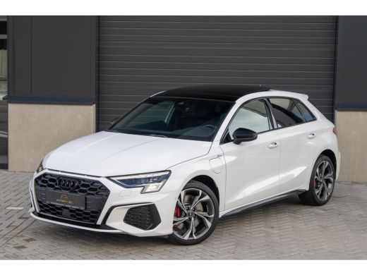 Audi A3 Sportback 45 TFSI e Sedition Comp. PANO MATRIX S LINE CAMERA ActivLease financial lease
