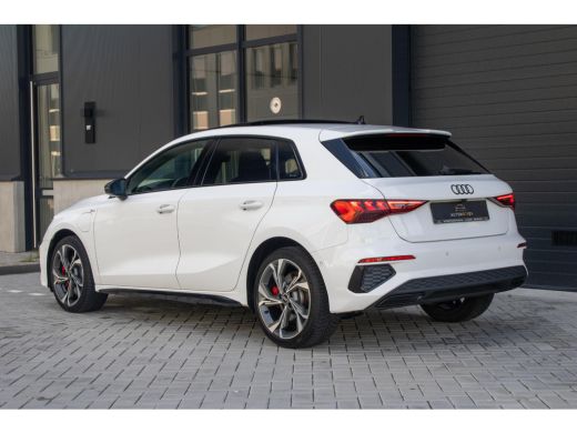 Audi A3 Sportback 45 TFSI e Sedition Comp. PANO MATRIX S LINE CAMERA ActivLease financial lease