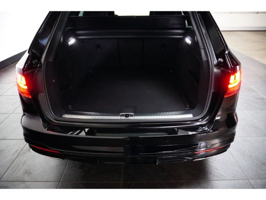 Audi A4 Avant 40 TFSI quattro S edition Competition | Assistentie Pakket | Cruise control adaptief met st... ActivLease financial lease