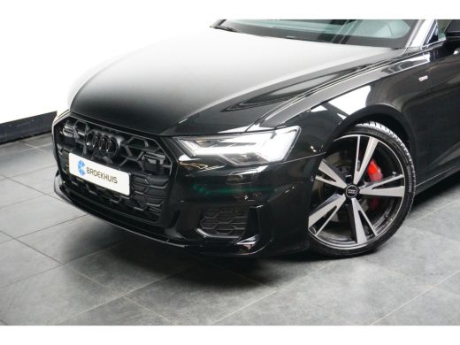 Audi A6 Avant 55 TFSIe 367PK Quattro Competition TREKHAAK | S-LINE | PANORAMADAK | FABRIEKSNAVIGATIE ActivLease financial lease