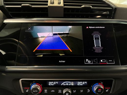Audi Q3 45 245pk TFSI e S Edition Adaptive cruise control | MMI navigatie plus | Stoelverwarming voorin ActivLease financial lease