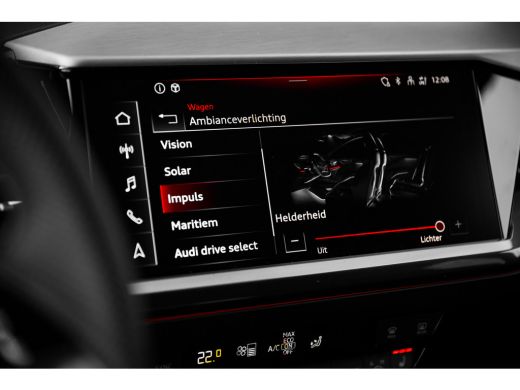 Audi Q4 e-tron S edition Competition | Achterklep, automatisch bedienbaar | Achteruitrijcamera | Adaptive cruise... ActivLease financial lease