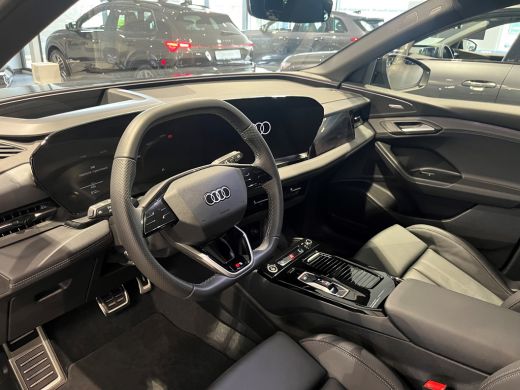 Audi Q6 e-tron 306PK Performance | TREKHAAK | BANG & OLUFSEN | HEAD-UP | APP. CONNECT | STOELVENTILATIE | LED ActivLease financial lease