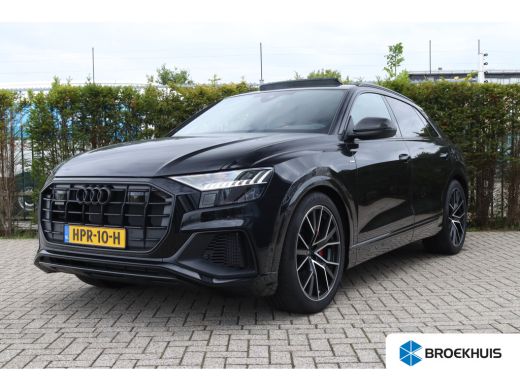 Audi Q8 60 TFSI e quattro Pro Line S Competition Carbon | Trekhaak | Pano | ACC | Valcona Leder | Luchtve... Audi Q8 60 TFSI e quattro Pro Line S Competition Carbon | Trekhaak | Pano | ACC | Valcona Leder | Luchtve...