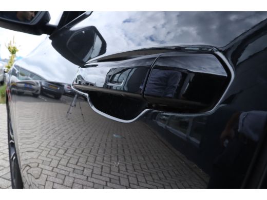 Audi Q8 60 TFSI e quattro Pro Line S Competition Carbon | Trekhaak | Pano | ACC | Valcona Leder | Luchtve... ActivLease financial lease