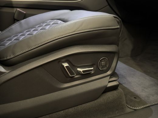 Audi Q8 60 TFSI e quattro Pro Line S Competition | Panorama Dak | Valcona Lederen Sportstoelen| Memory Se... ActivLease financial lease