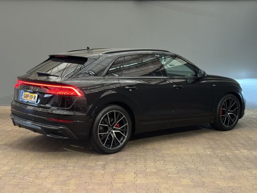 Audi Q8 60 TFSI e quattro Pro Line S Competition | Panorama Dak | Valcona Lederen Sportstoelen| Memory Se... ActivLease financial lease