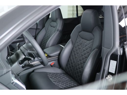 Audi Q8 60 TFSI e quattro Pro Line S Competition | Valcona | Panoramadak | Carbon | HUD | Trekhaak | Pano... ActivLease financial lease