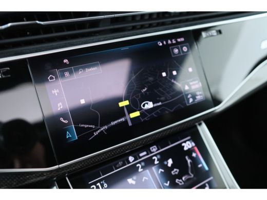 Audi Q8 60 TFSI e quattro Pro Line S Competition | Valcona | Panoramadak | Carbon | HUD | Trekhaak | Pano... ActivLease financial lease